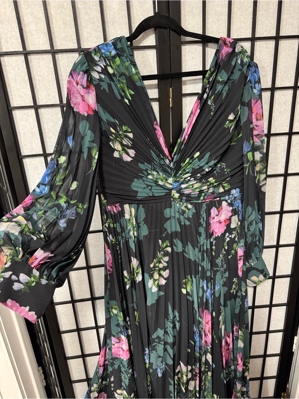 Badgley Mischka pleated floral gown size 14 - Picture 5 of 11